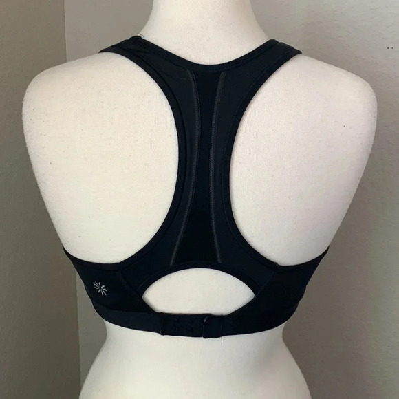 ATHLETA black molded cup sports bra - Picture 8 of 12